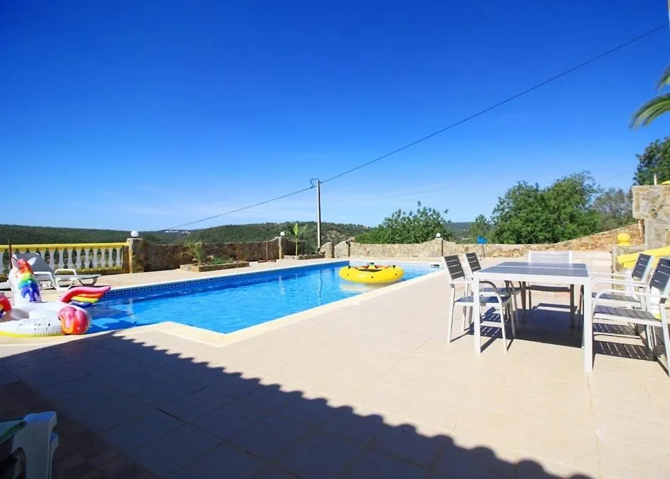 Casa Branca Holiday Resort Salir